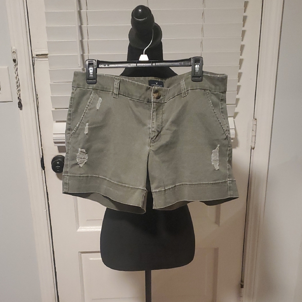American Eagle Outfitters Olive Green Distressed Cargo Shorts